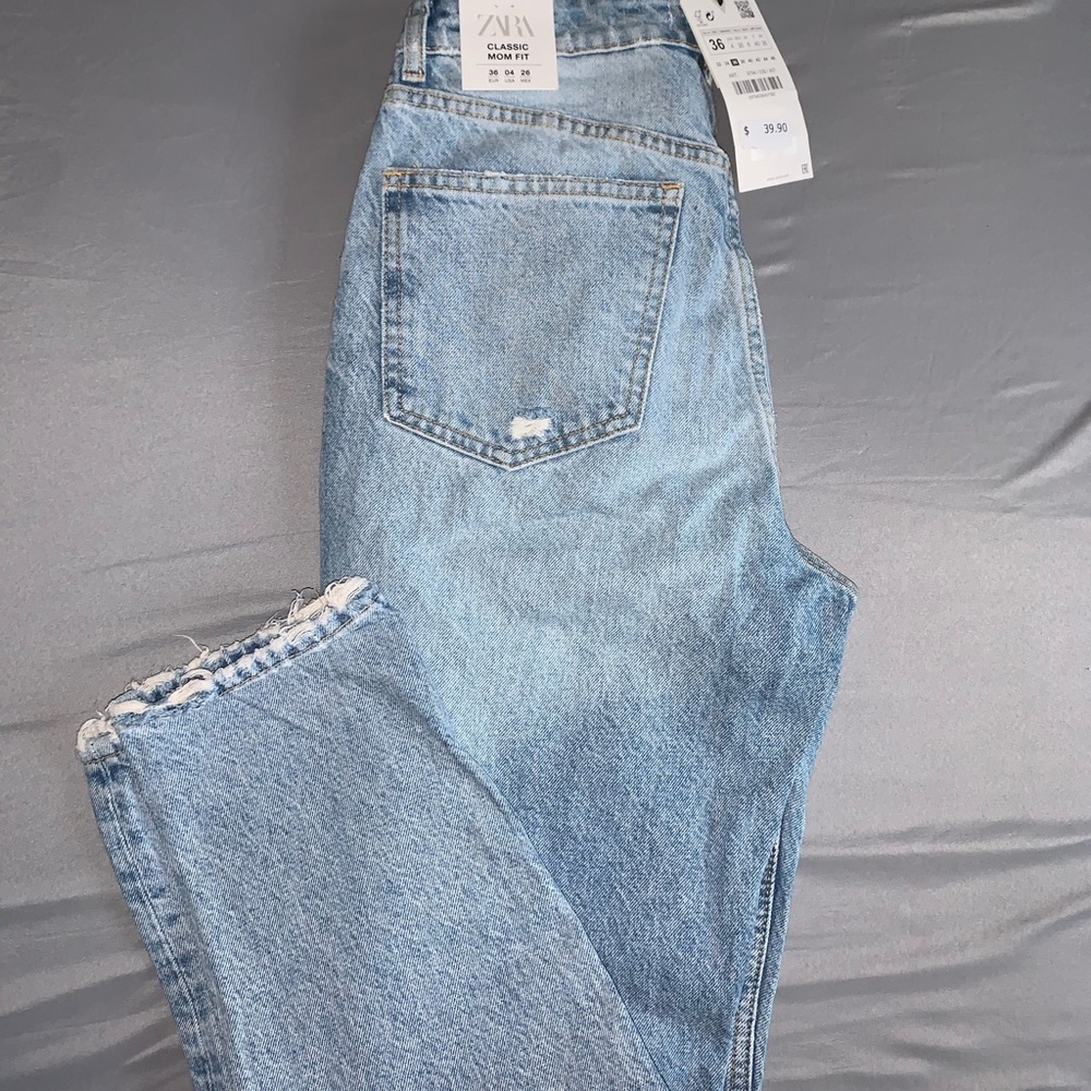 NWT Zara Classic Mom Jean